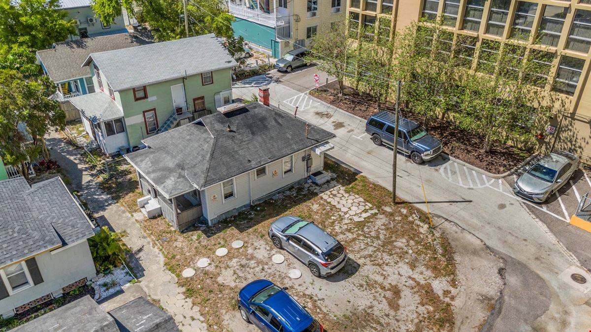 7 South Rhoda Court