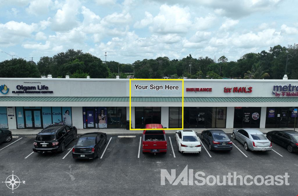 ±1,950 Retail Space - Ft. Pierce Plaza