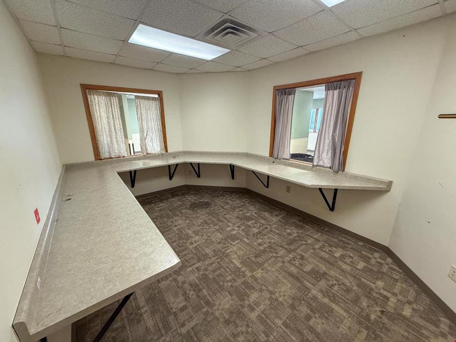 3139 41st St NW - Free Standing Professional Building