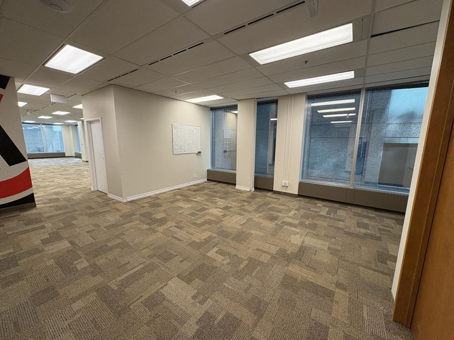 33 Bloor Street East