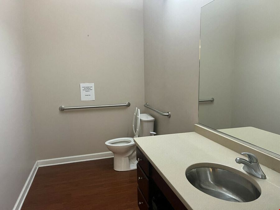903 Fox Glen Ct.