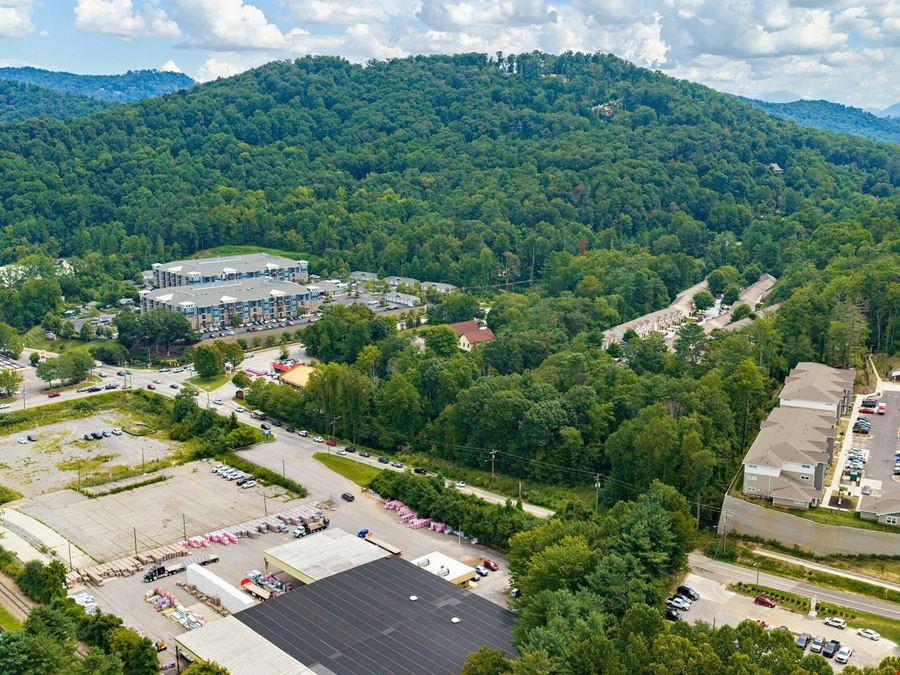 3118 Sweeten Creek Road