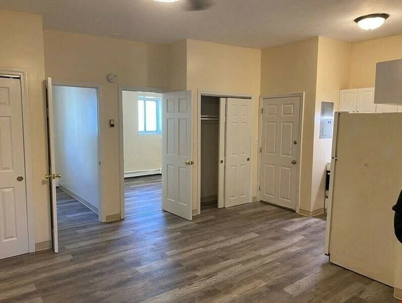 Shelby Street Apartments