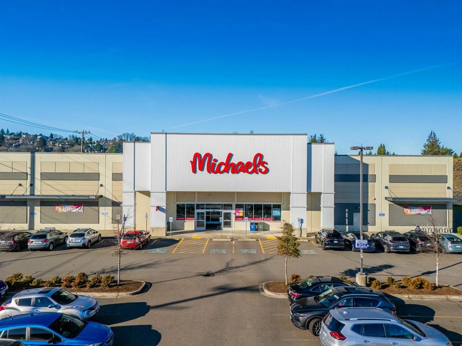 Interbay Retail Center