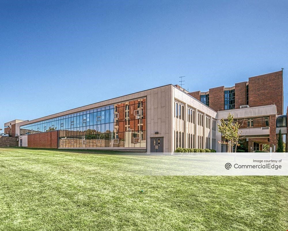 Ennovation Center - 201 North Forest Avenue
