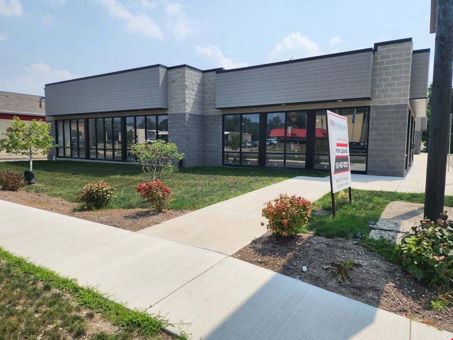 4233-4239 West Saginaw Highway
