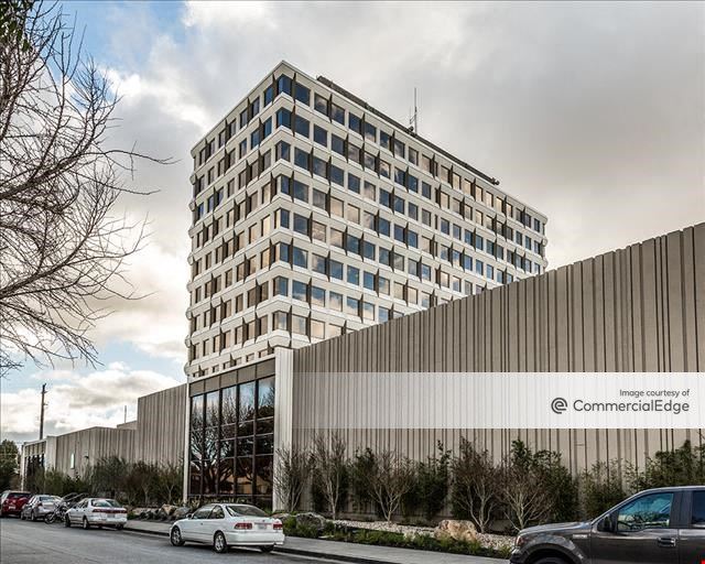 Santana Tower