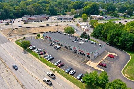 Preview of Retail space for Rent at 505 - 539 S. Parkway Drive