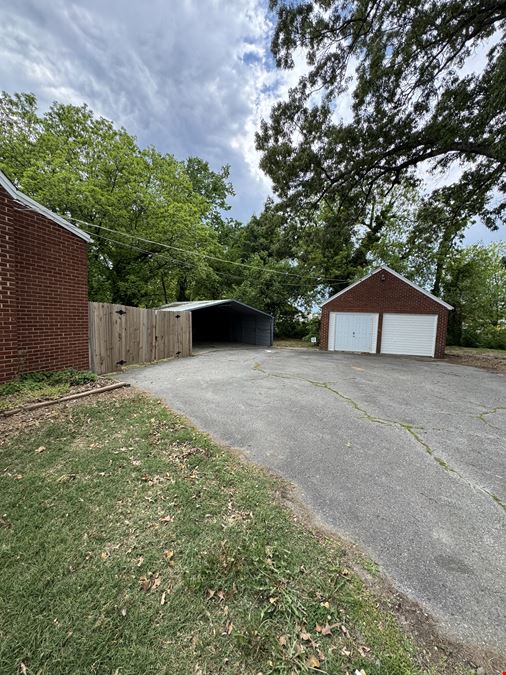 2340 W English Rd