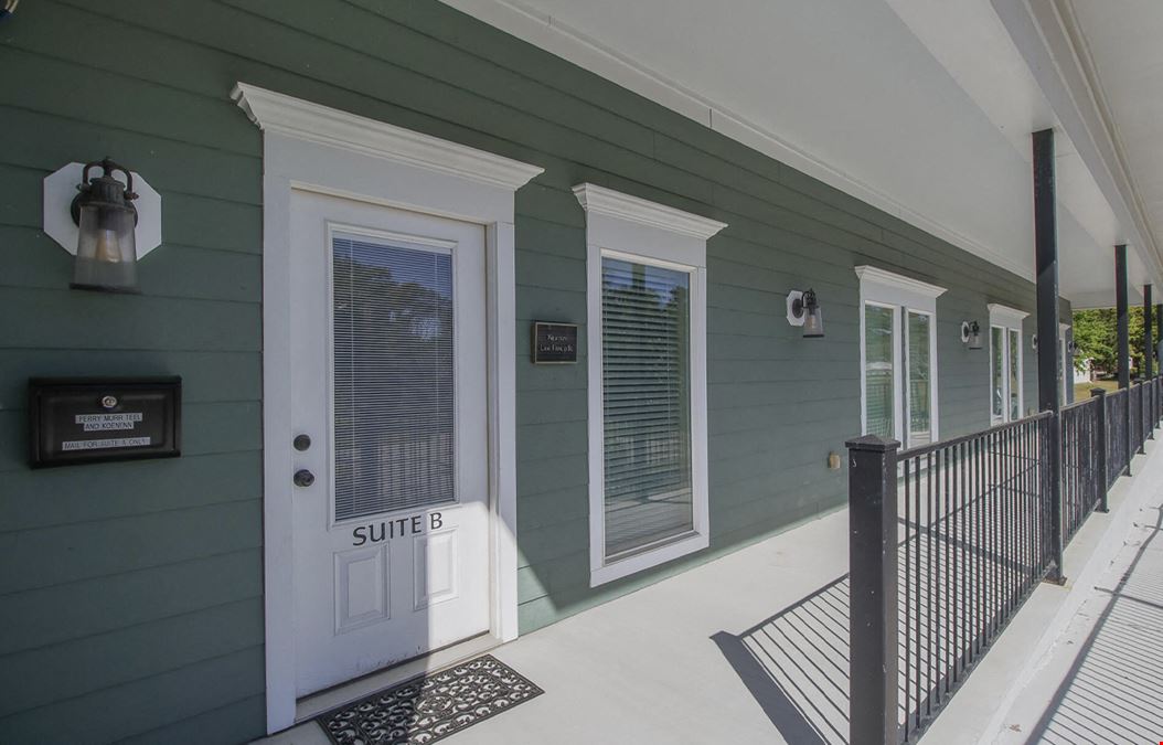 Two-Story Building w/Beautiful Gulf Views