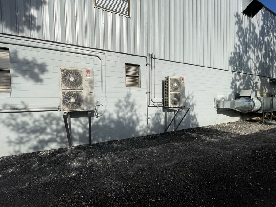 Ormond Beach Industrial / Office For Sale or Lease - 15,882 SF