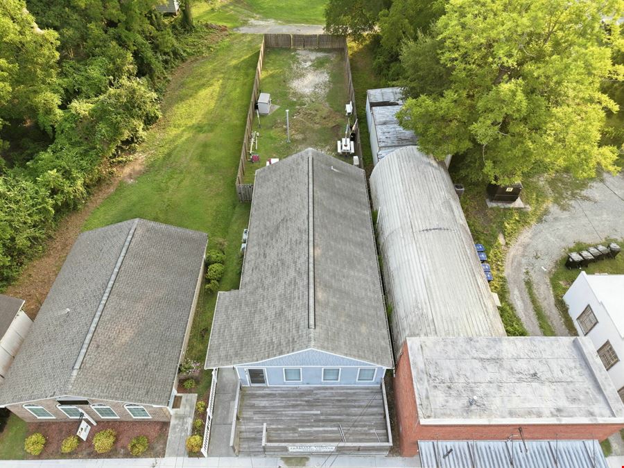 Freestanding Retail/Commercial | Downtown Burgaw
