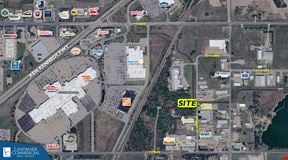 1302 N Grand St., Hutchinson
