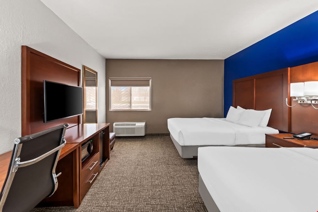 Comfort Inn & Suites Fairborn OH