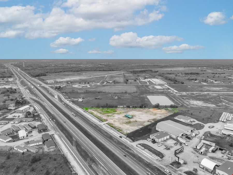 Gravel Yard for Lease in Caddo Mills