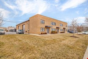 3S340 Rockwell St, Unit 201 - 2nd Floor South, Warrenville, IL 60555