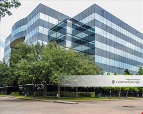 Regency Center Westchase II