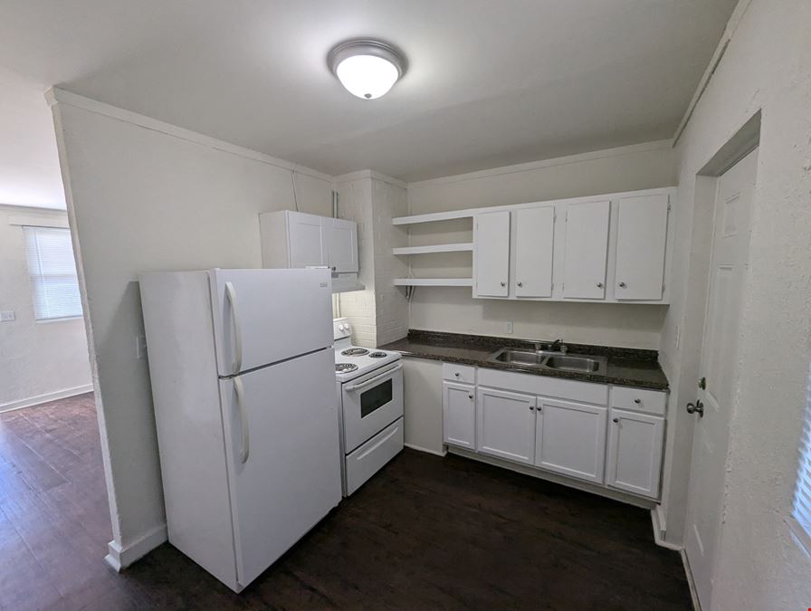 Hillcrest Apartments