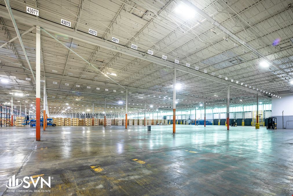 175,620 SF Industrial Facility For Lease