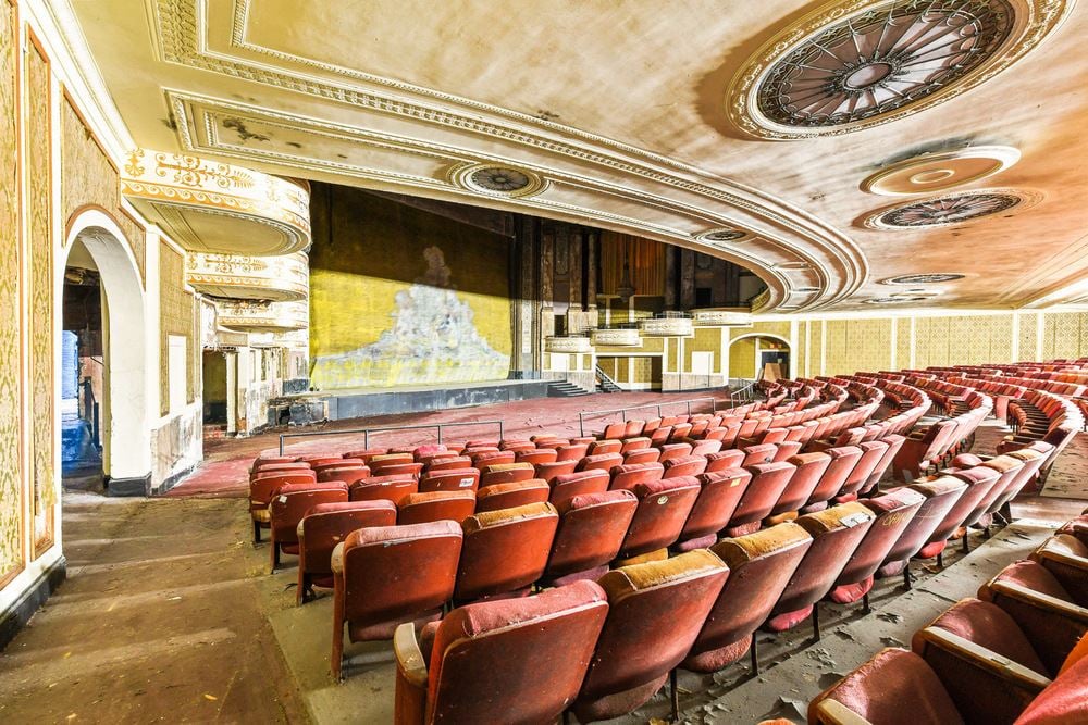 The Loew's State Theater