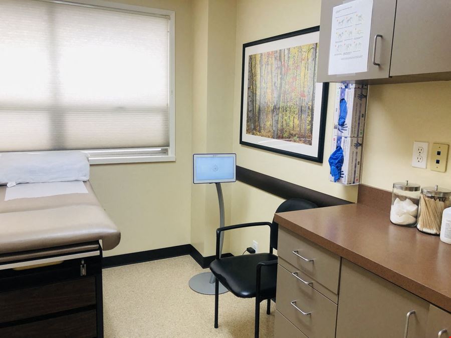 Medical Office For Sale in Everret 