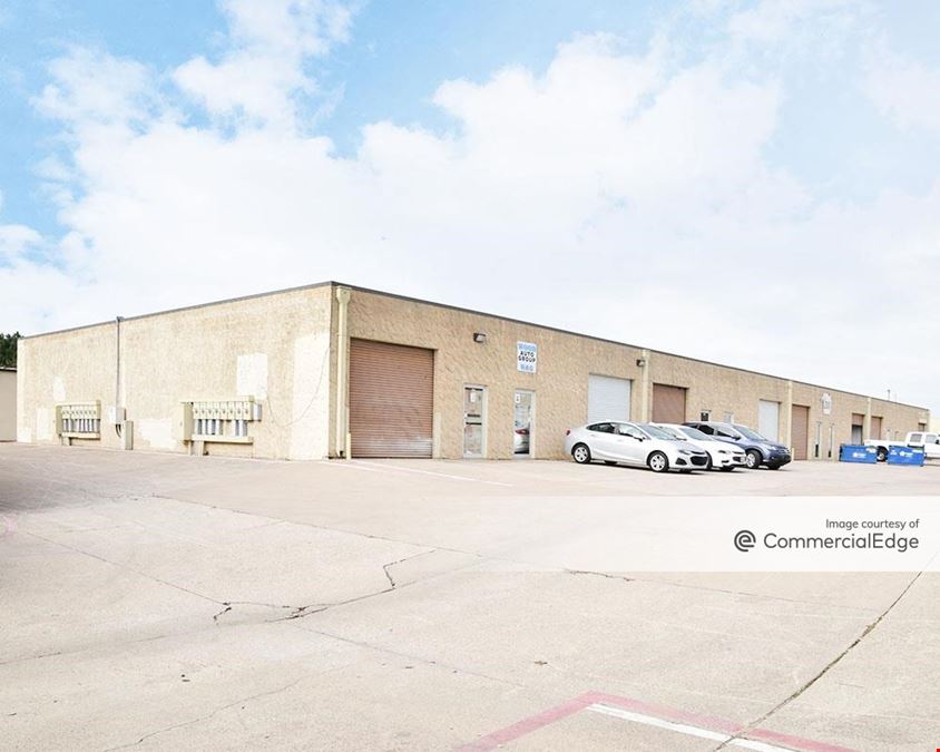 1275 North Main Street