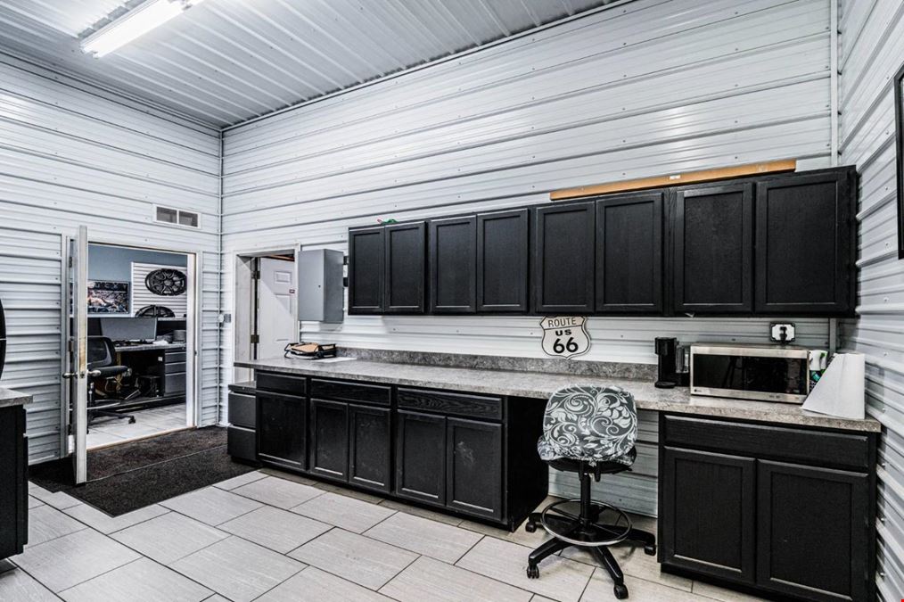 2201 W Everly Brothers Blvd, Tract 1