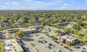 Twin Lakes Plaza in Palm Harbor
