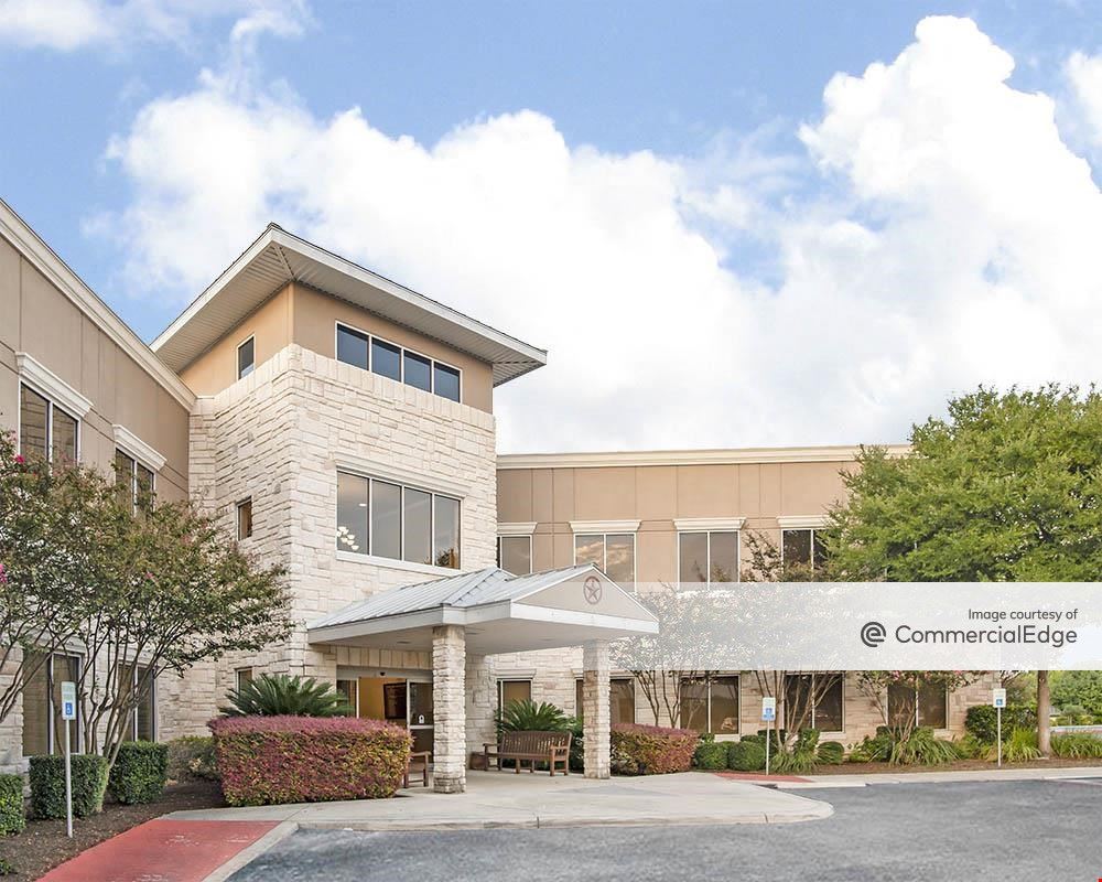 Common Street Professional Building