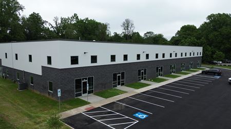 Preview of commercial space at 405 Network Station