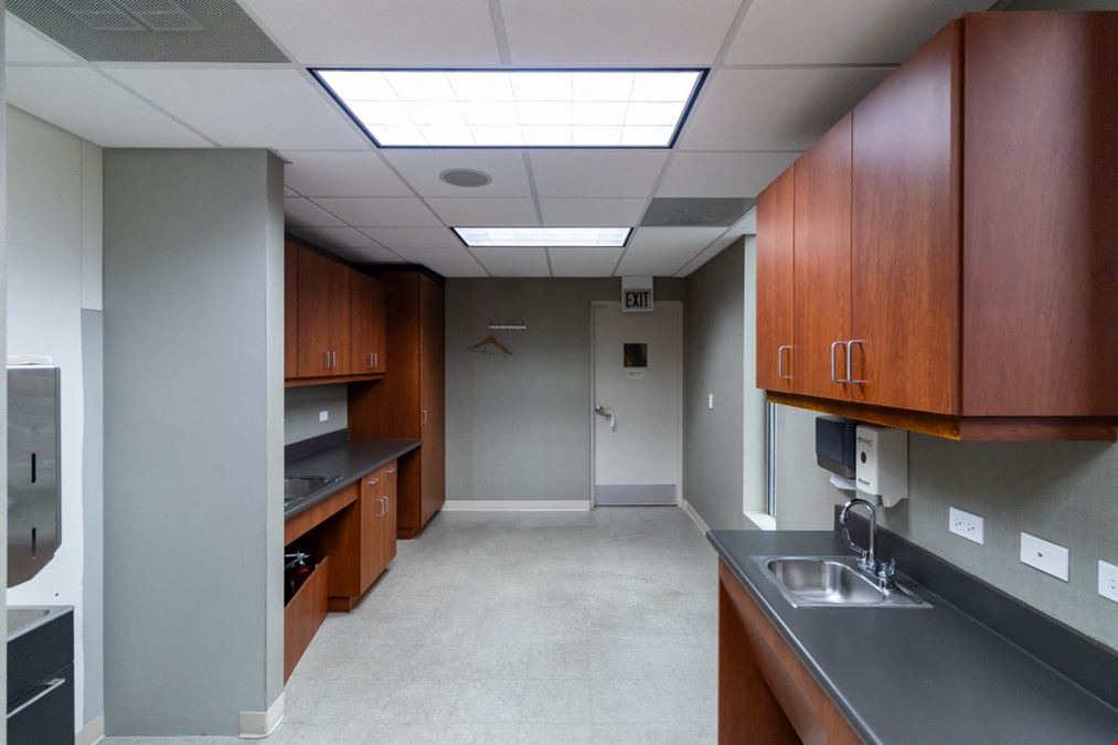 Medical Office Space For Lease | Lincoln Park