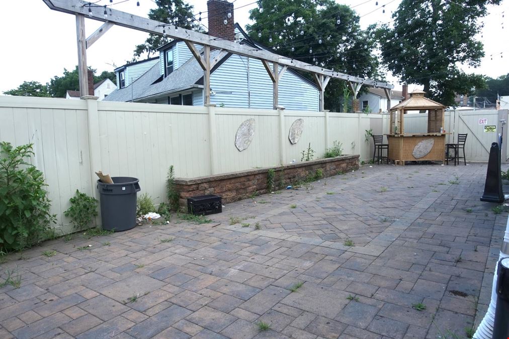 668 Fulton Ave (formerly Republic bar restaurant)