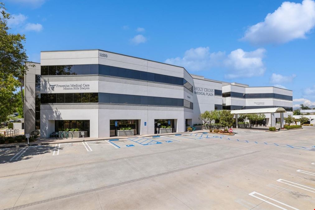 Holy Cross Medical Plaza