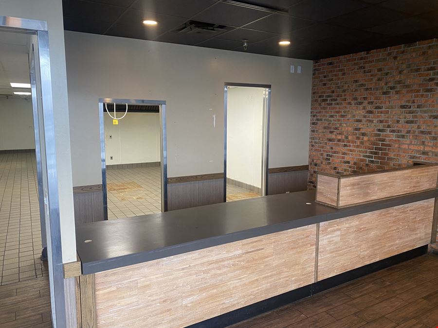 2662 Cornhusker Hwy