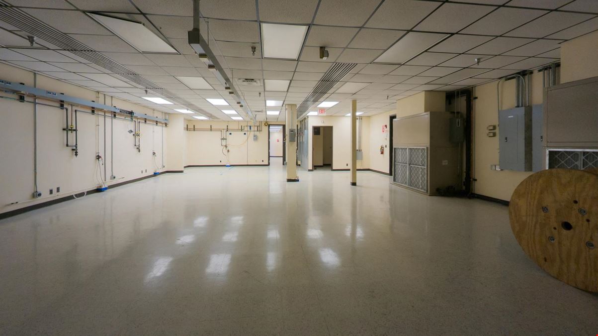 2450 Marion Road SE - Mixed-Use Building For Sale 