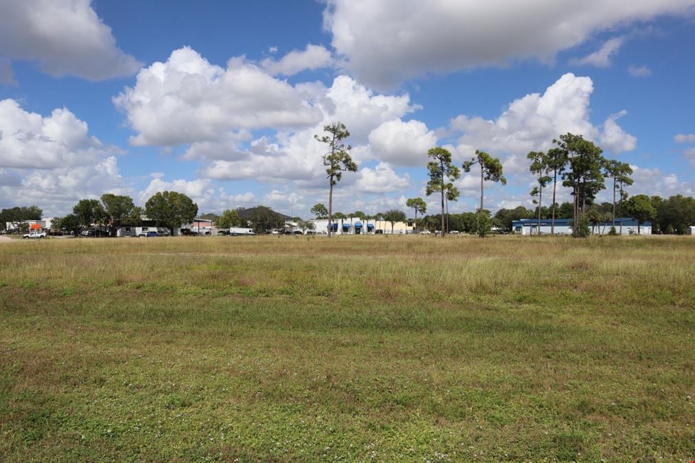Florida - Fort Myers - Halifax 5.25 acres. 