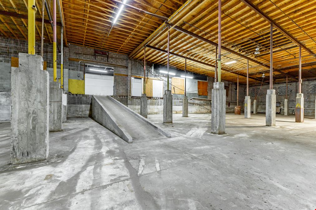 406 4th Ave