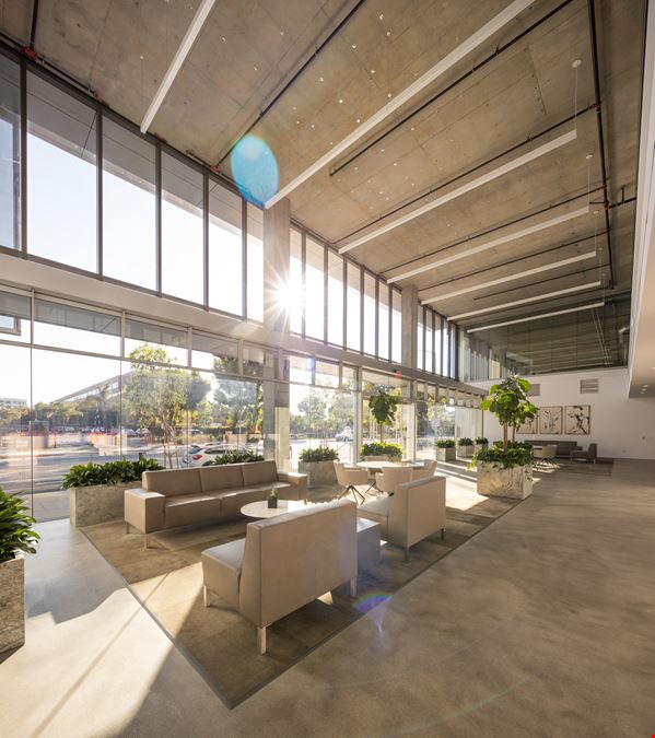 Santa Monica Gateway