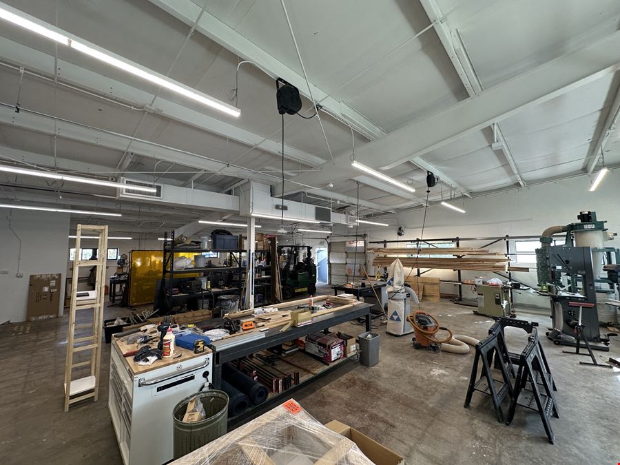 495 W Cedar Ave