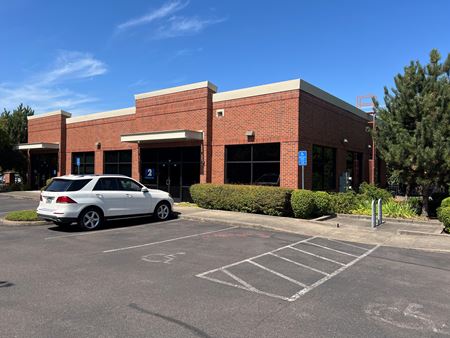 Preview of commercial space at 8020 SW Pfaffle Street