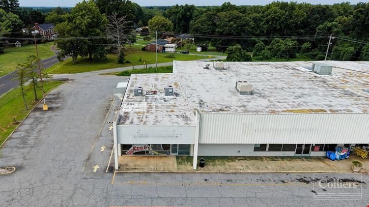 ±8,355-SF Retail Suite Available for Lease