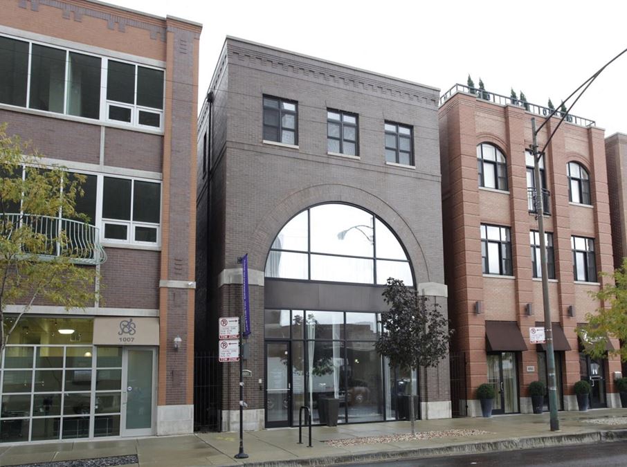 1009 W Fulton