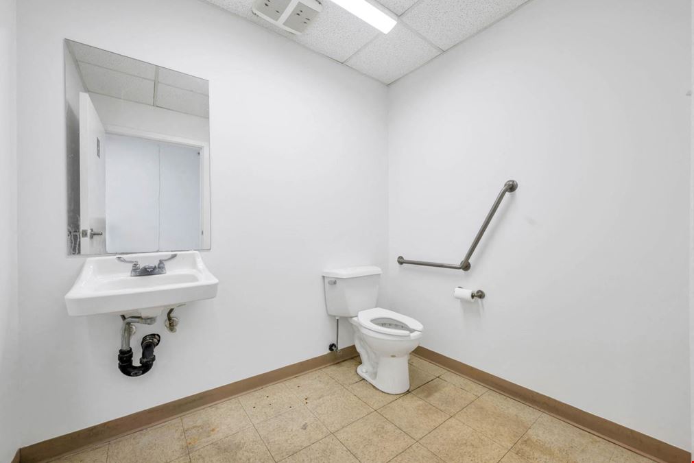 #165 - 15100 Knox Way