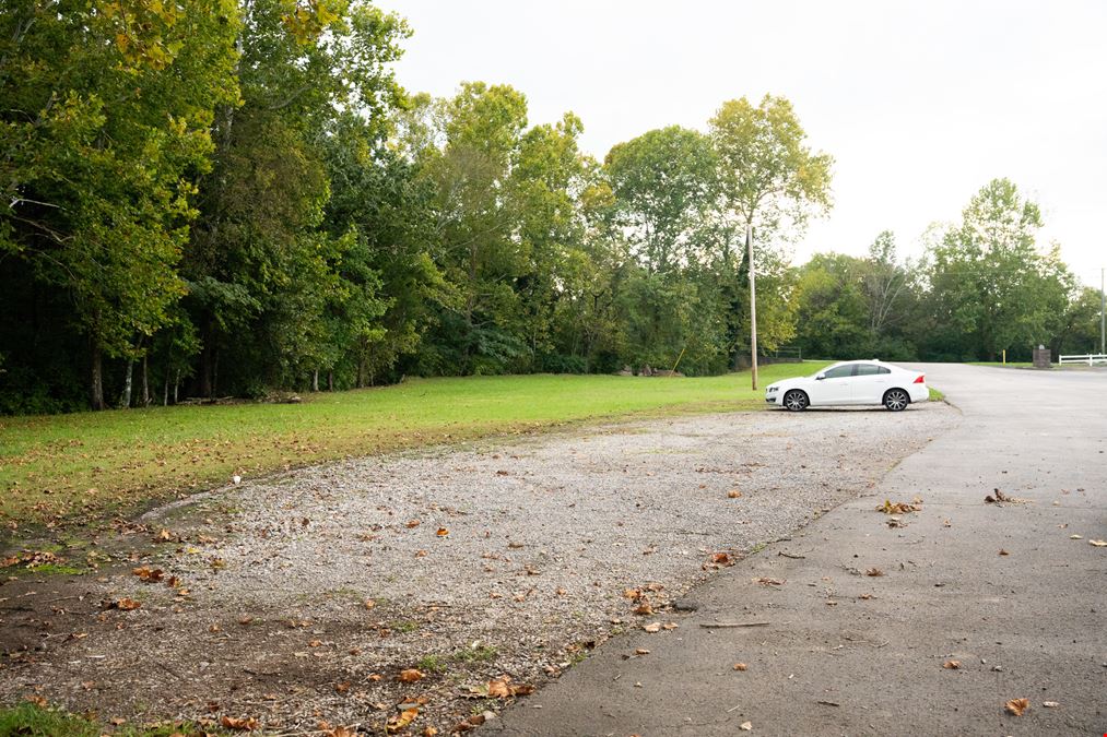 2.58 Acres Commercial Land / Outdoor Storage 115 Laboratory Rd, Oak