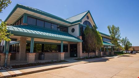 Preview of commercial space at 2101 Ken Pratt Blvd
