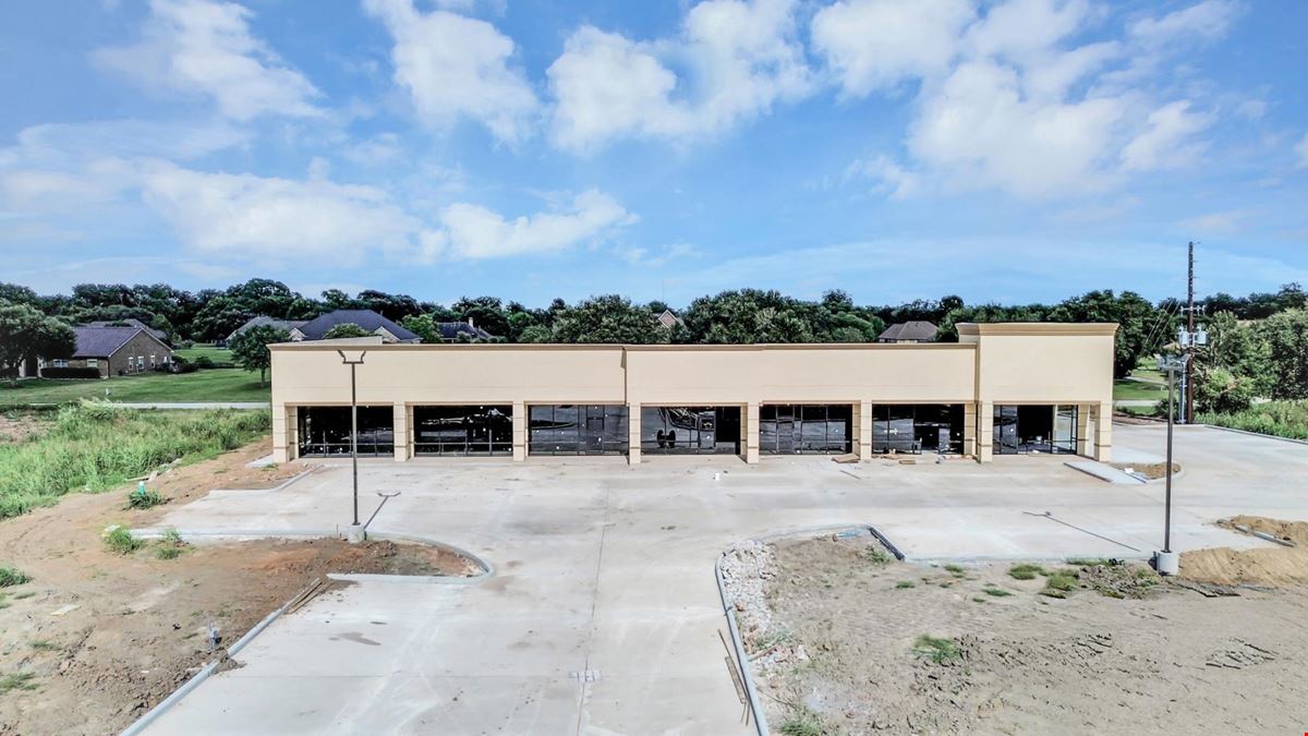 PRE-LEASING INCENTIVES! Plaza at FM 723