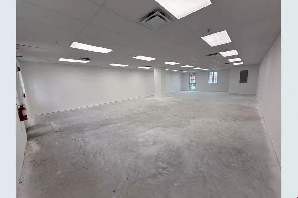 Class A Office Suite in Citrus Ave Professional Building