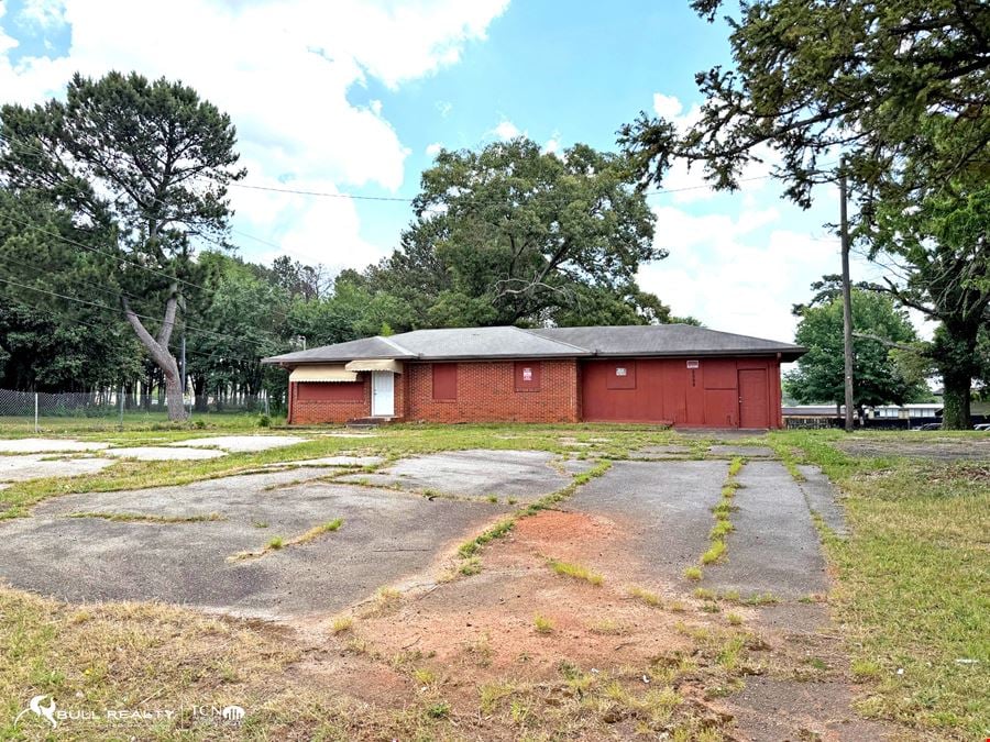 Under Contract | Value-Add Light Industrial Redevelopment Opportunity | ±1,454 SF