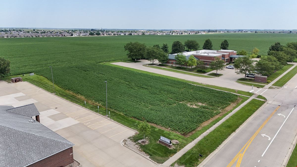 Land for Sale - Lot 4  on Halsted Drive and Jacobssen Drive