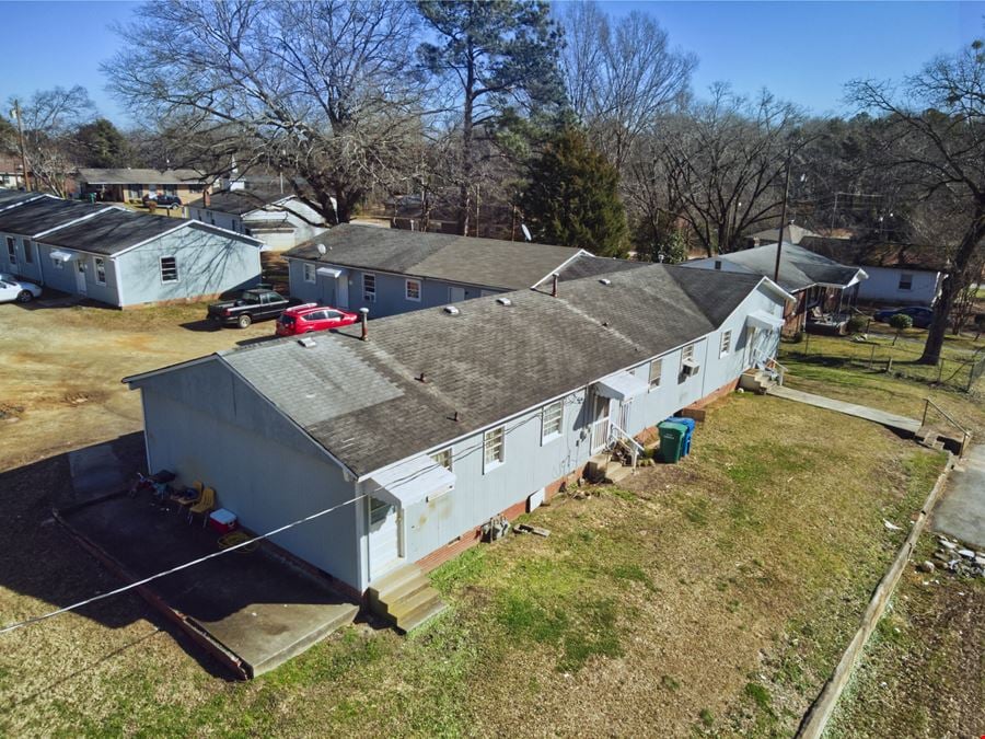 Apartments in Greenwood